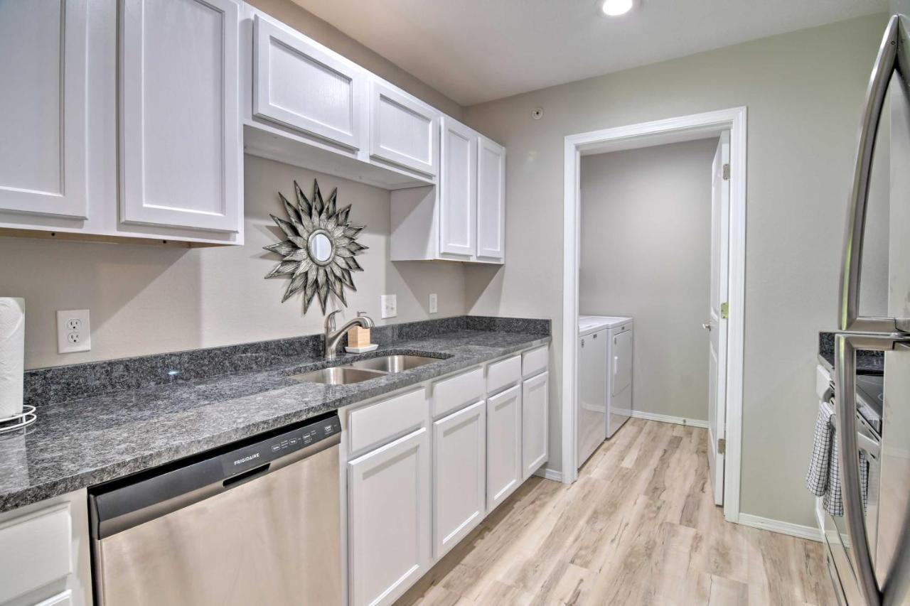 Apartment With Patio, 4 Mi To Silver Dollar City! Μπράνσον Εξωτερικό φωτογραφία