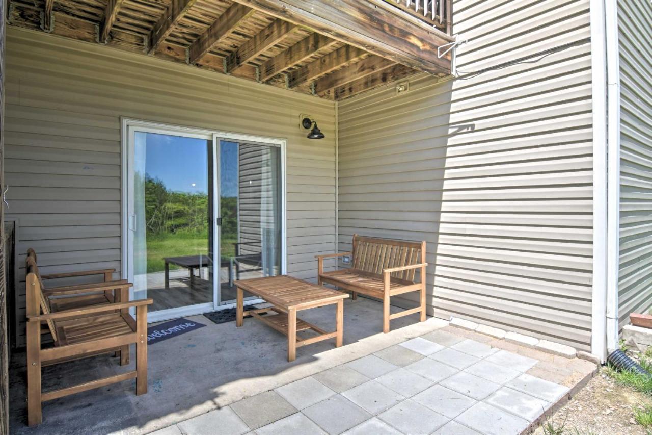 Apartment With Patio, 4 Mi To Silver Dollar City! Μπράνσον Εξωτερικό φωτογραφία