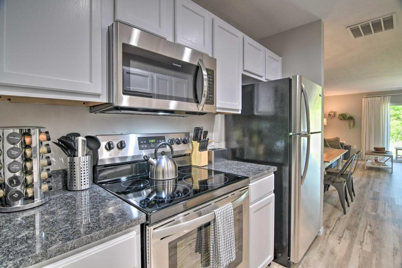 Apartment With Patio, 4 Mi To Silver Dollar City! Μπράνσον Εξωτερικό φωτογραφία